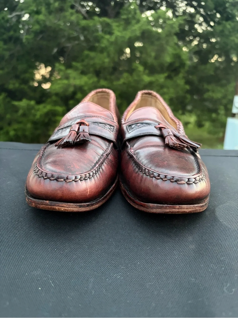 Allen Edmonds Maxfield 13B Tassel Loafers distressed Burgundy Braided USA Made